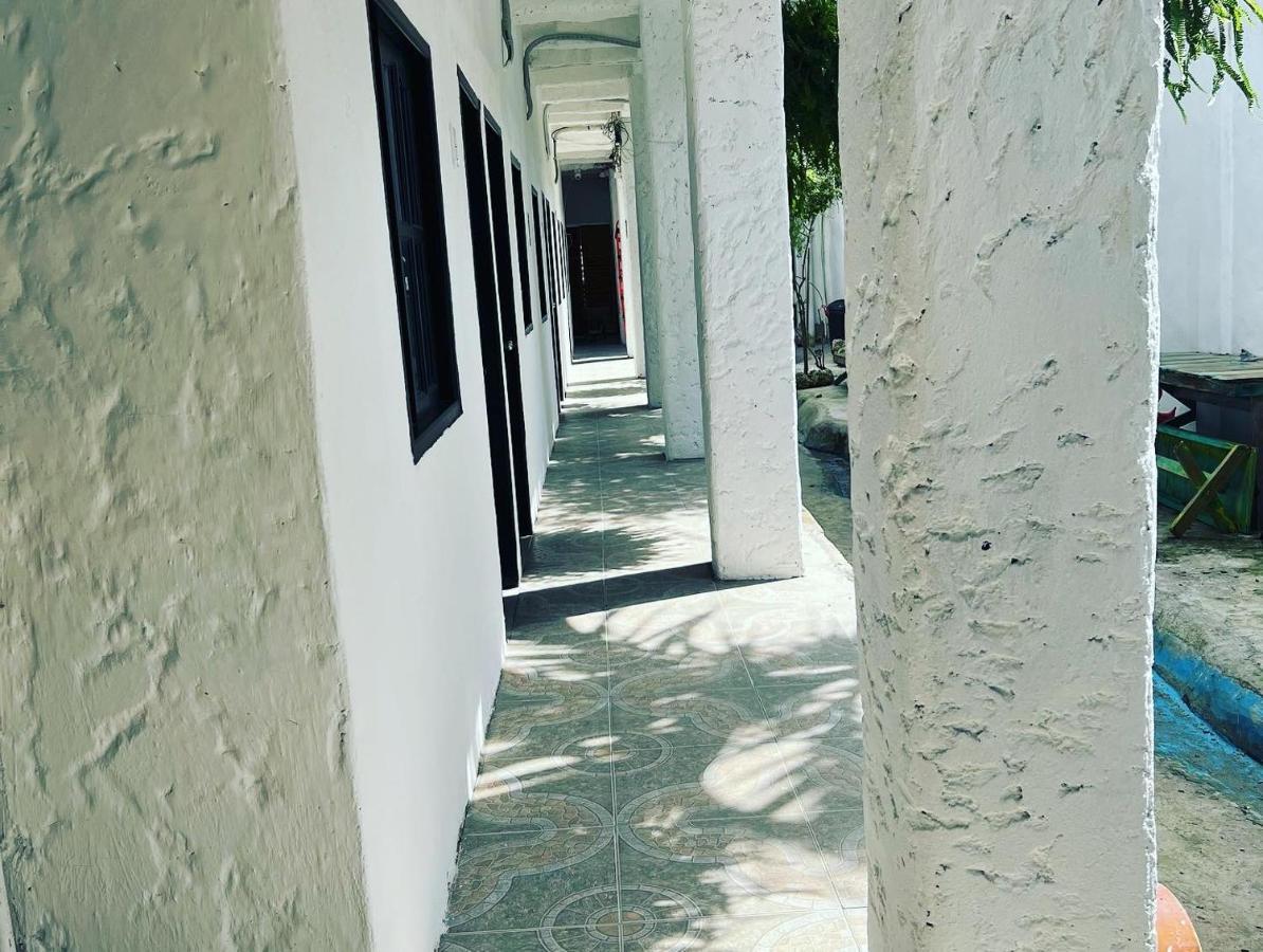 Casa Torices Real 12 Hostel Cartagena Buitenkant foto